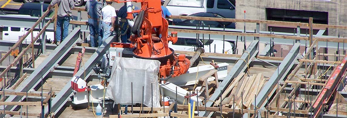 Zero Elevation Mounting for Separate Concrete Placing Booms